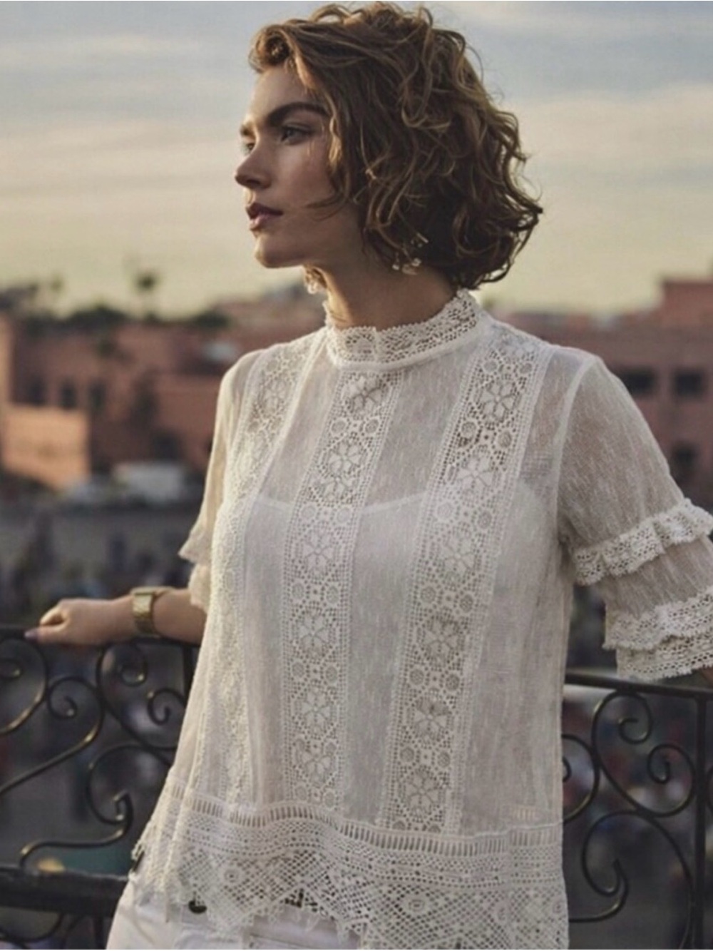 ANTHROPOLOGIE: White Lace Blouse